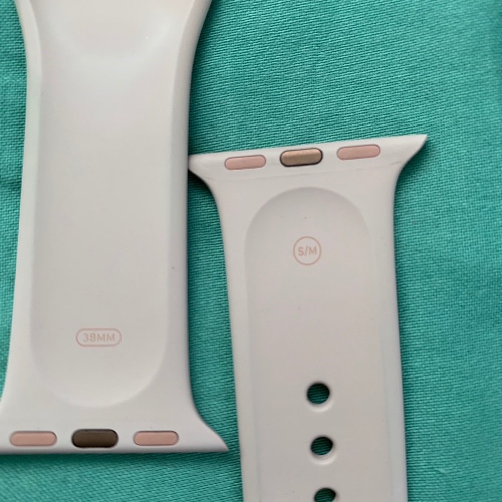 Apple Watch Series 3 - Picture 2 of 8